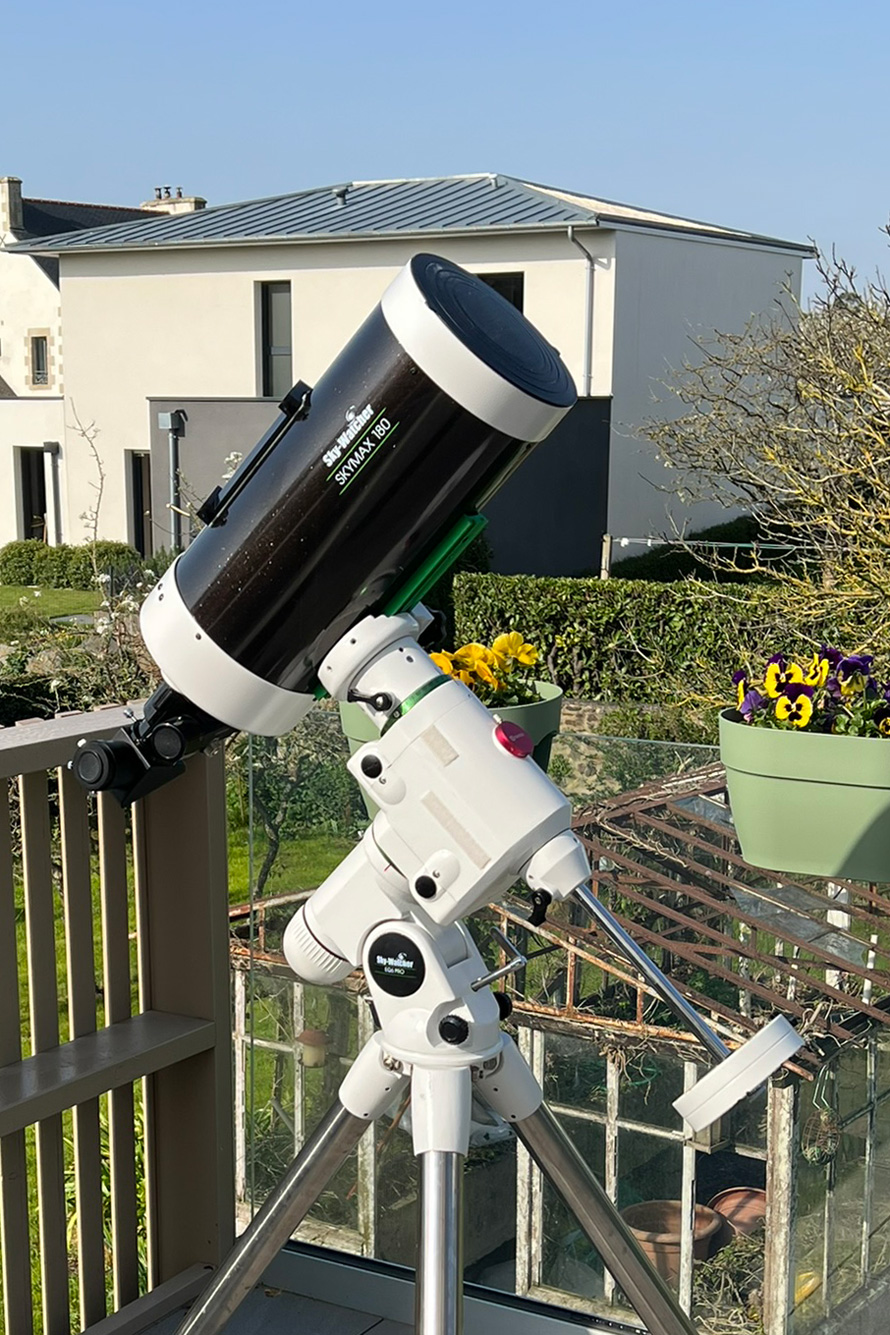 Télescope Maksutov Skymax 180